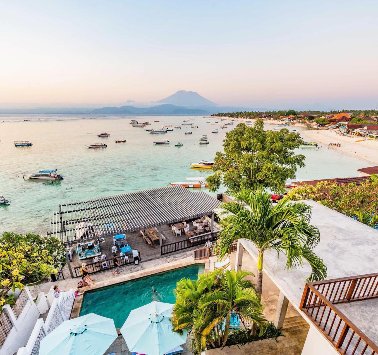 Playgrounds Wave Lodge Lembongan Exterior foto